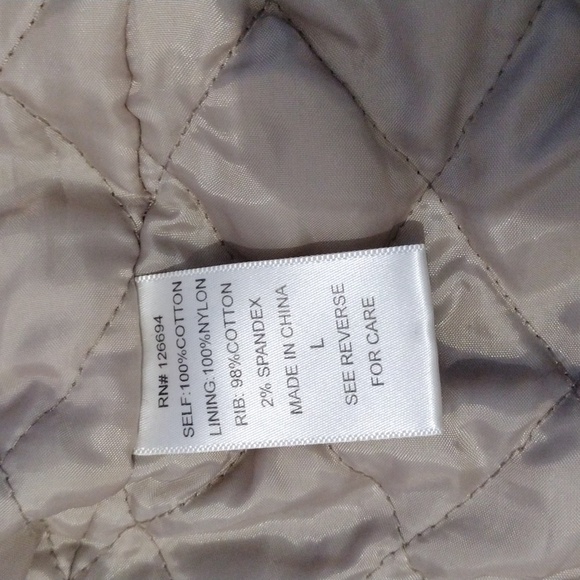 Vest - Picture 12 of 12